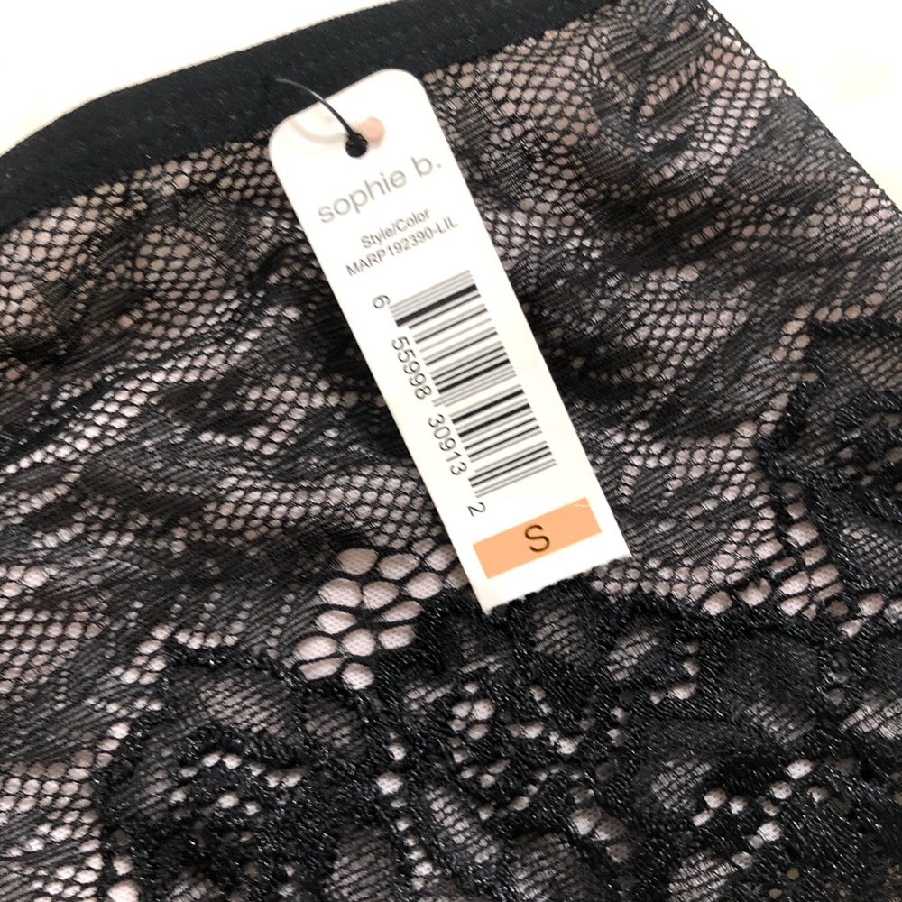 NWT Black and pink lace tanga panties - Picture 3 of 3